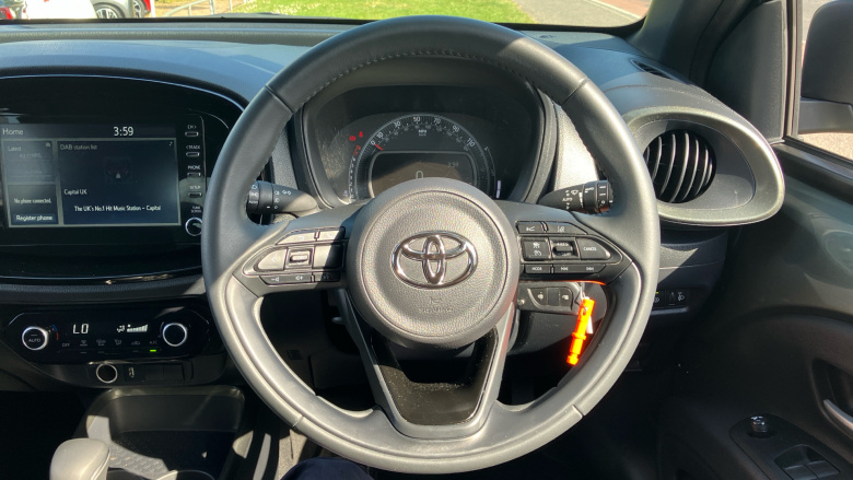 Toyota Aygo X 1.0 VVT-i Edge 5dr Auto Petrol Hatchback
